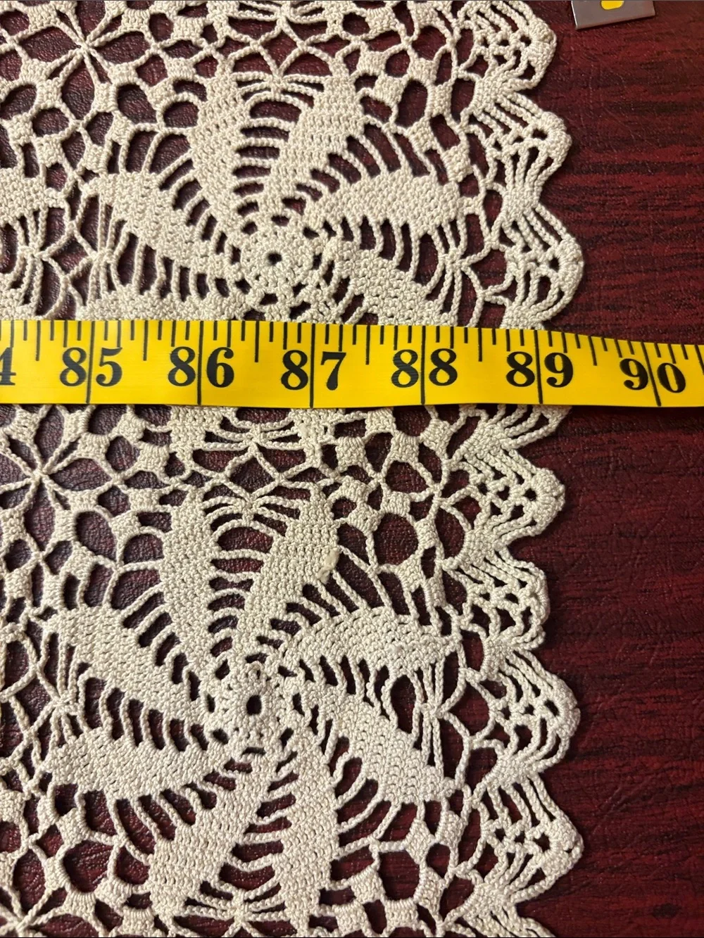 Vintage Tan/cream lace table cloth approx 88x62 inches